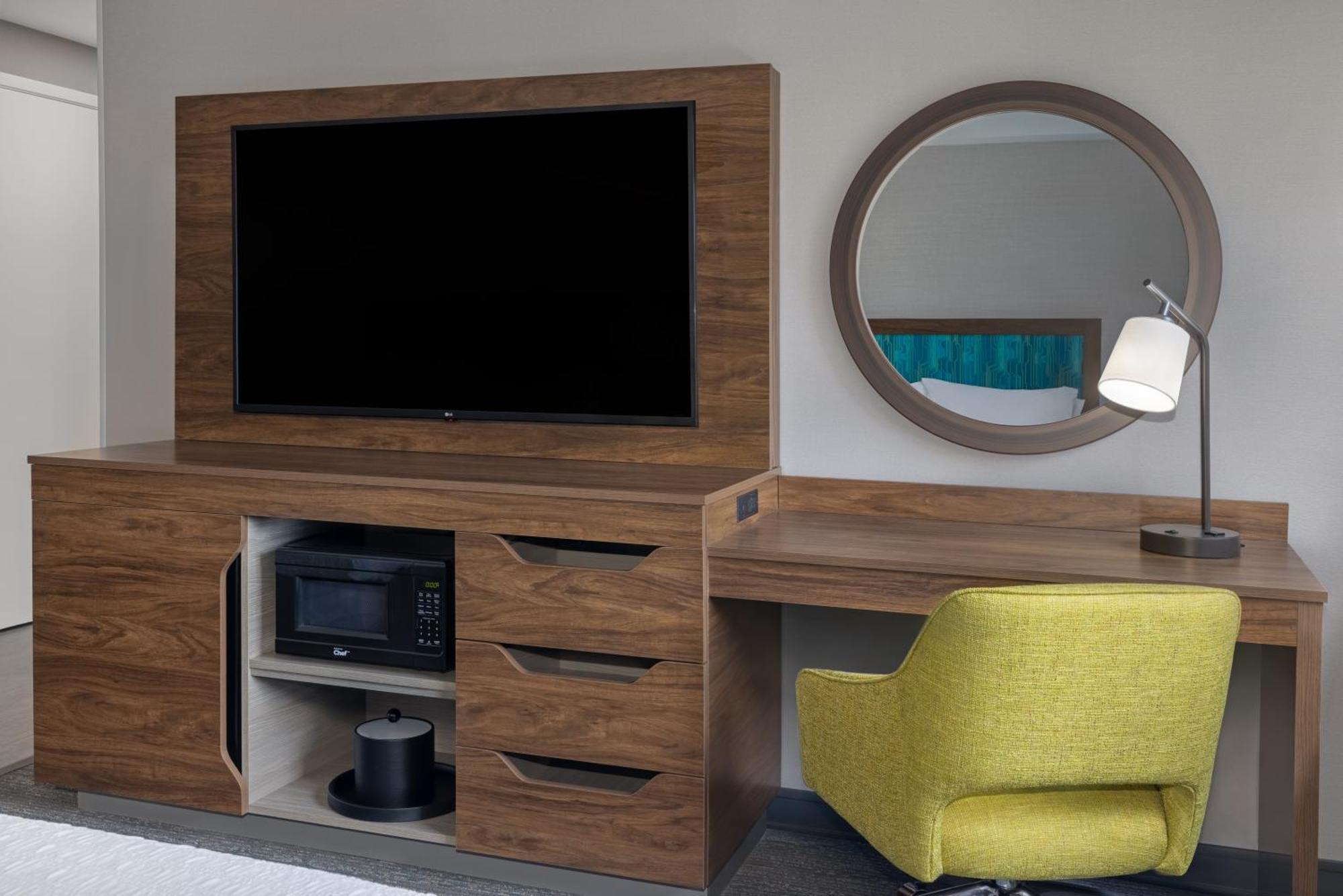 Hampton Inn & Suites By Hilton Toronto Downtown Экстерьер фото